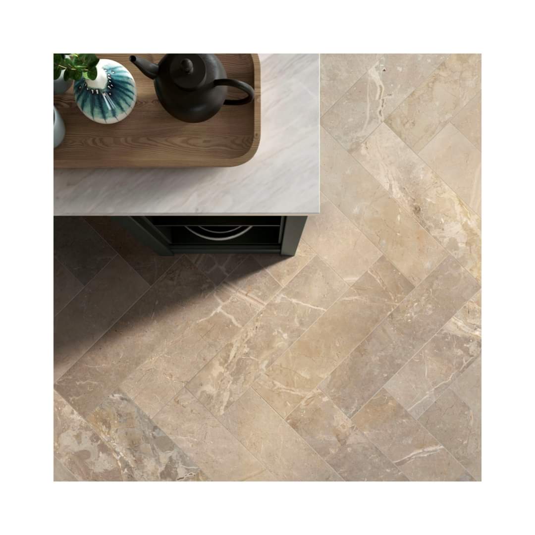 Golden Age _collection, beige.
𝘊𝘰𝘭𝘭𝘦𝘻𝘪𝘰𝘯𝘦 𝘎𝘰𝘭𝘥𝘦𝘯 𝘈𝘨𝘦, 𝘣𝘦𝘪𝘨𝘦.

#edimaxastorceramiche
#beunconventional
#3dshapedtechnology
#ceramicsofitaly #madeinitaly
#GoldenAgecollection
#beigecolor