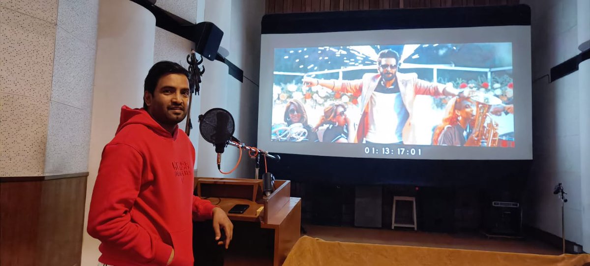 After back to back success with #DhillukkuDhuddu franchise #RameshKumar's @Rkentertain  is back with another horror comedy starring @iamsanthanam n @Surbhiactress.

Dubbing mode. 

Directed by #SPremanand 

@dopdeepakpadhy #NBSrikanth #Afro @iamSandy_Off 

#GreenOgreBuzz 🐝