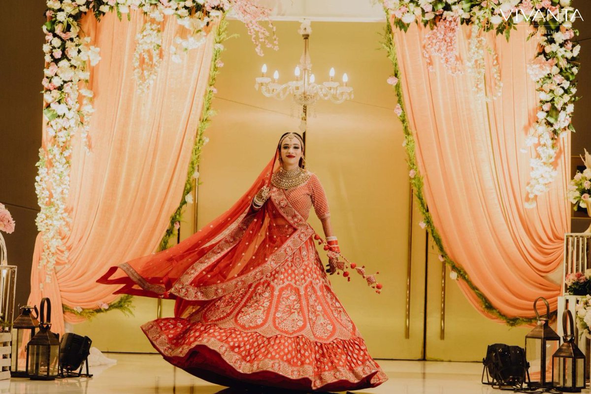 At the #VivantaNewDelhiDwarka, we blend timeless elegance with extravagant decor and infuse luxury at its best.
.
Please call our wedding specialist: 91-11 6600 3000.
.
#WeddingsAtVivantaNewDelhiDwarka #ExperienceWithVivantaDwarka #VNDDWeddings #wedmegood #weddingwire #shadisaga