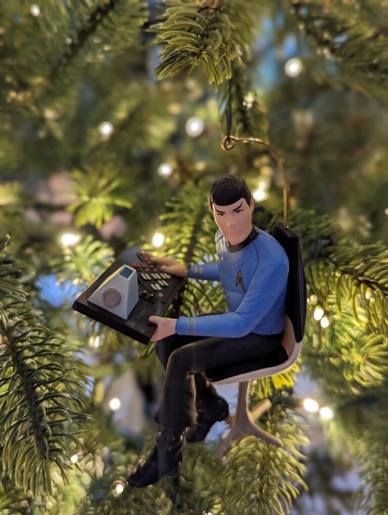 starshiptempest's tweet photo. Part 2: More #StarTrekDecor for the tree, these are from our own Lt. Holden, Travis Sauder’s collection! @BBQchknMadness
Which one is your favorite??
#StarTrekOrnaments #StarTrek #HallmarkOrnaments #StarTrekHallmark #GeekTree #GeekChristmas #GeekHoliday #StarshipTempest https://t.co/nbgKW9aYab