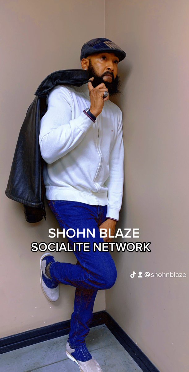 Shohn_Blaze's tweet photo. SHOHN BLAZE SOCIALITE NETWORK #fitness #fashionable #privatedinner #entertainment #shohnblazeprivatedinnerparty #boomletgo https://t.co/nWsxvsjZGf
