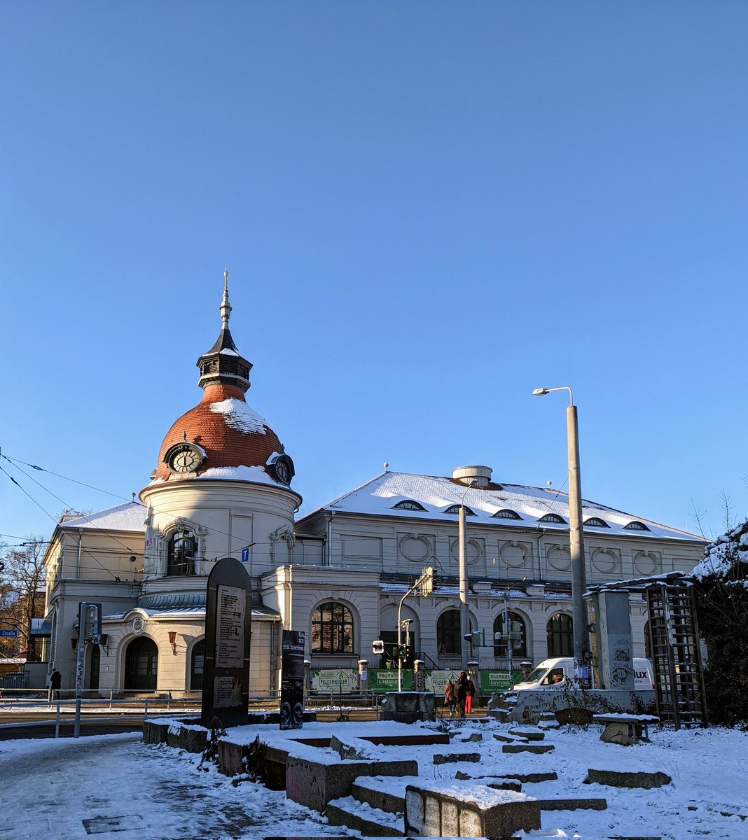 sri_aru's tweet image. Have a nice Wednesday. 
Stay blessed safe and healthy. 

#wednesdayvibes #cityview #subzerotemperatures #winterdays❄️ #photooftheday #shotonpixel5 #photography #hobby