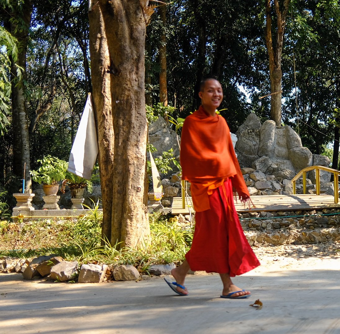 Strolling around beautiful #Vientiane #Laos <a href="/LaosDaily/">JH</a> 🇱🇦