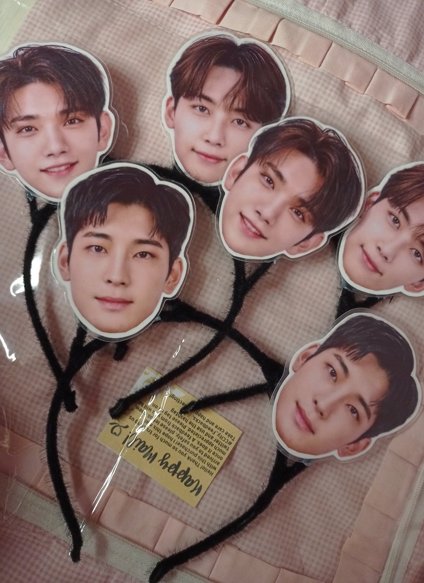 yoonhanniehart's tweet photo. เท ๐: #eikahartmail เท
ย ย ย ย ย โป from @Caratcityph
items arrived safely as always! thank you for being one of my trusted seller of pre-ordered items! ๐ค
#CCity_Feedbacks https://t.co/7kQCqoEBSJ