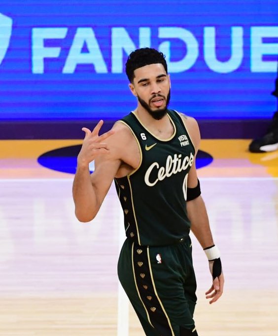 JAYSON TATUM TONIGHT: 

44 POINTS 
9 REBOUNDS 
6 ASSISTS 
1 BLOCK