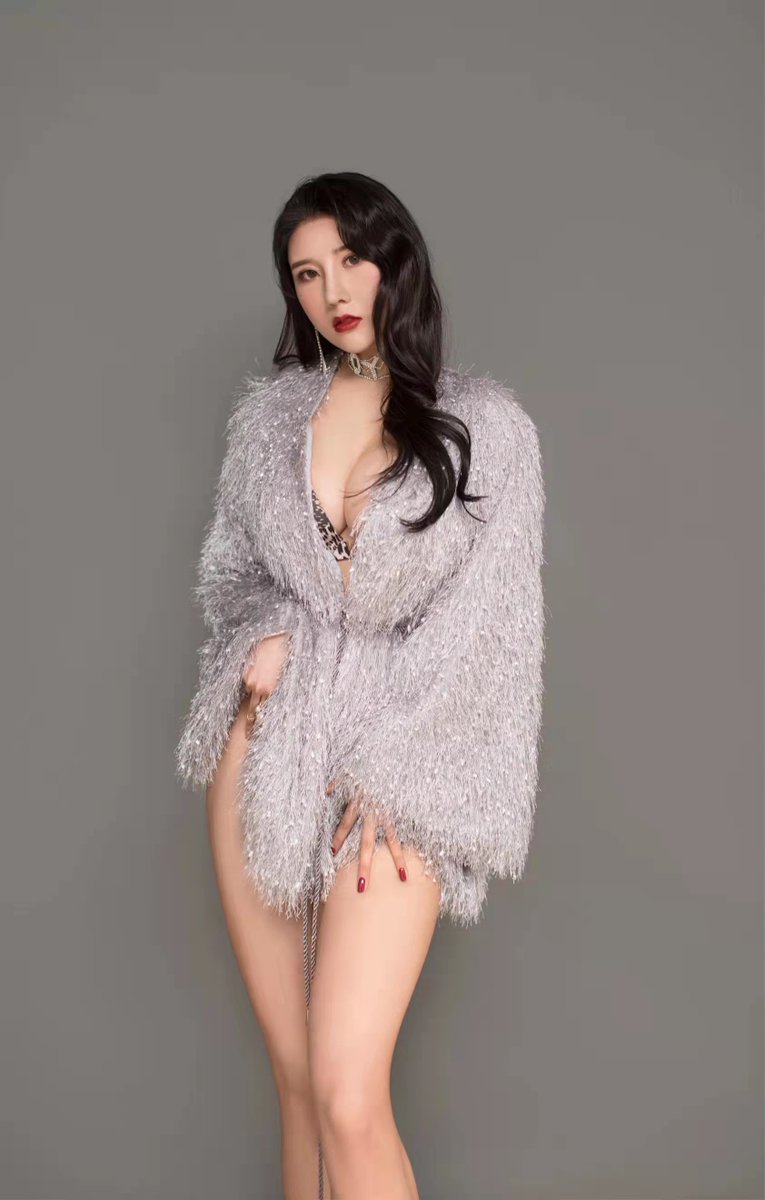 q49428882's tweet photo. +Q群181934296
#微密圈 每日更新✅
#希希gina
#猫九酱
媛媛酱
小番茄
#佳多饱
香奈奈
#闫盼盼
榨汁夏
周于希
王一霏
#Z杯悠悠 
王瑞儿
易阳
孟晓艺
luckybaby
辛尤里
朱可儿
#步非烟
小尤奈酱
樱桃豆
柚木yuzuk
旺仔牛逼糖
软学姐
叫我脚丫子 
樱樱酱 
黎允熙
小小玉酱
#冯珊珊
加q群181934296 https://t.co/sQPTahbbjk