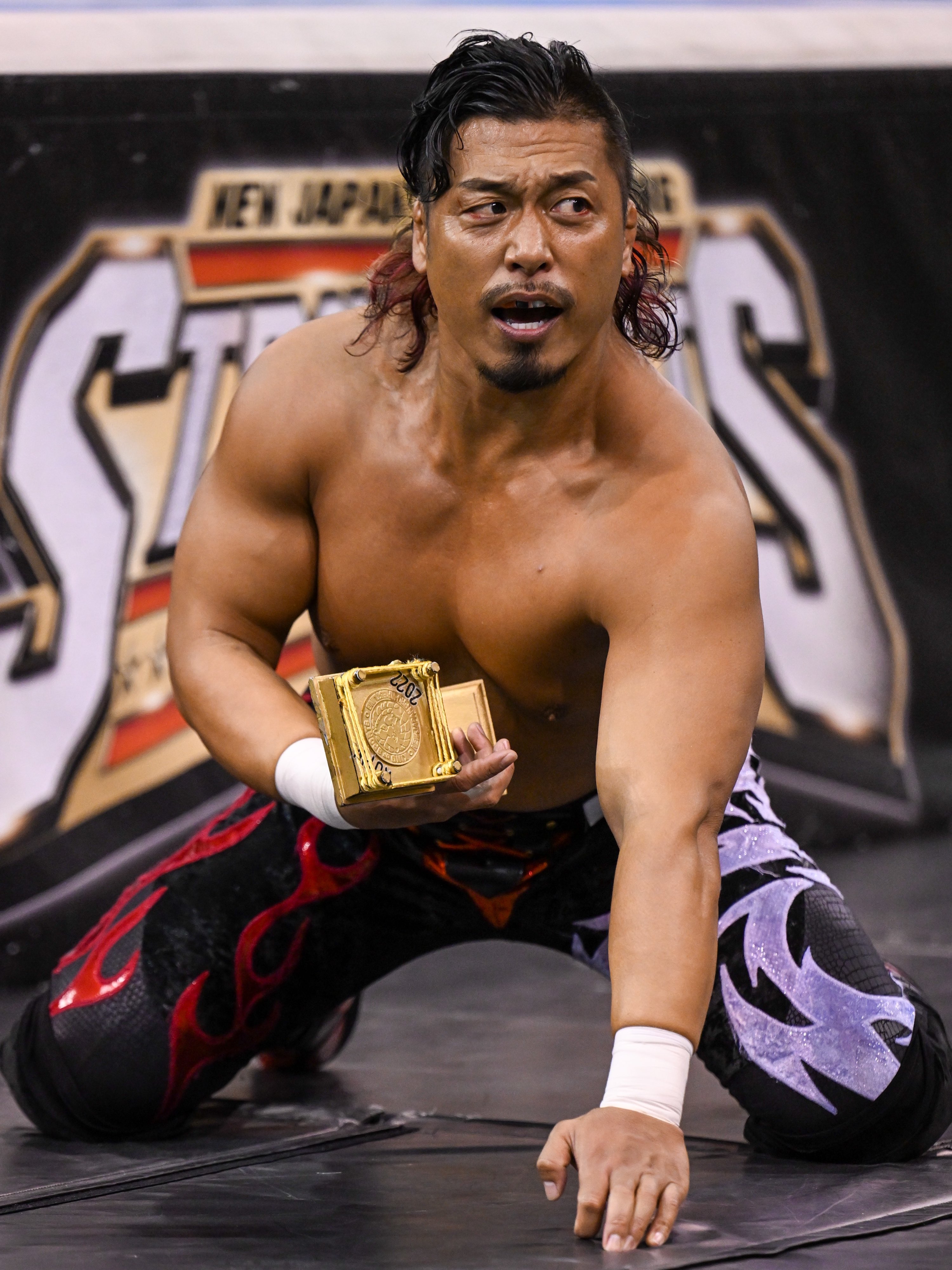 プロレスラーのサイン入りタンクトップ | axentit.com.mx