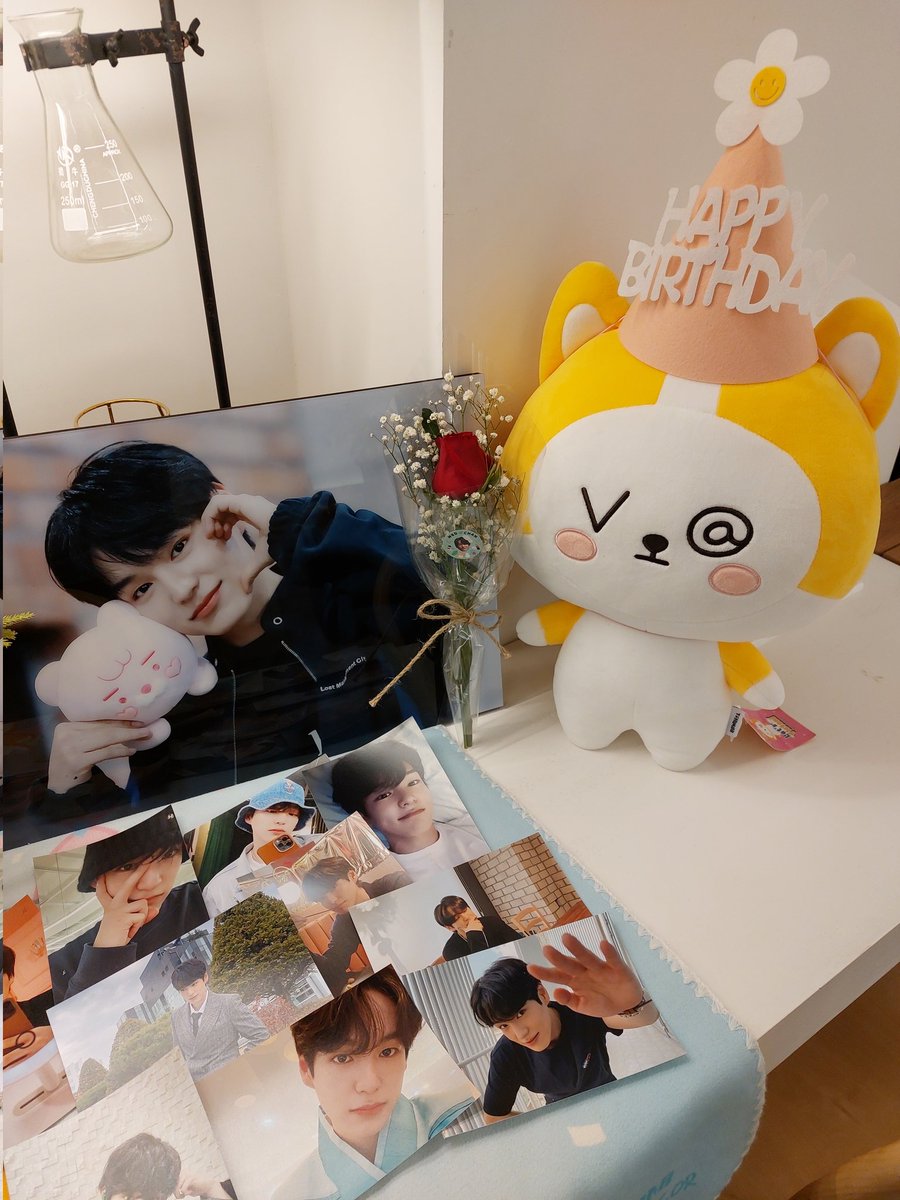 Min~ Vic7on 💙💛 Jinjinjaras #AlwaysWithChan tweet media