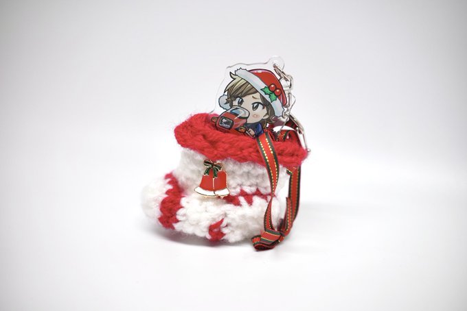 靴下指定は頂かなかったっぽい様なので今日の真琴ちゃんルマン・アクキーXmas仕様in 靴下はこのソックスで出動ッ‼️
本来はアンカー担当だったのですが、特例としてあと二人の真琴ちゃんが明日リップルレーザーさんから到着する予定です。今年マジラストです。 