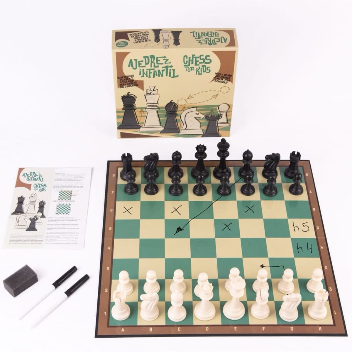 OCACHESS's tweet photo. Si eres docente, padre, jugador, profesor etc y te interesan los beneficios educativos del ♟AJEDREZ♟no dudes en echarle un vistazo a #AjedrezPintable #OCACHESS https://t.co/1FM3oDN4F6