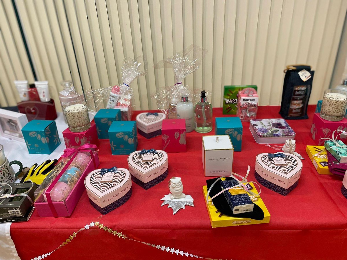 BromsPrep's tweet photo. Thank you to the Prep School Parents' Association who organised a wonderful Christmas Shopping Event for Years 3 and 4 pupils. #BromsPA #BromsPrepPA #BromsYr3 #BromsYr4 https://t.co/1S1DwkuVg7