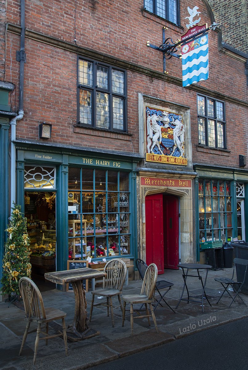 LazloUzala's tweet photo. Hairy Fig & Merchants Hall @VNYorkshire @YorkAdventurers @VoyagerHero @ThePhotoHour @MartinaRosemann @VisitYork @PuddinSkippyy @sweetrhythms2 @peac4love #travel #York #travelphotography #England #EarthPix #York #Fossgate #hairyfig https://t.co/S0pYYz1ATv