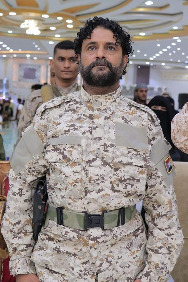 معين التعزي يأمر باعتقال القائد ابوهمام
والله مهزله إلى أبعد الحدود
اذا كنت من المتضامنين مع القائد ابو همام دق اعجاب وشارك
#كلنا_القائد_ابو_همام