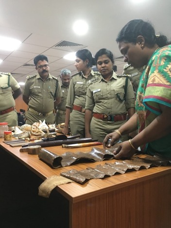 WCCBHQ's tweet photo. 29 #RFOs of Tamil Nadu Forest Dept. attended a session on identification of #wildlife articles conducted by @WCCBHQ official at Advanced Institute of Wildlife Conservation, #Vandalur (T.N), on 08-12-2022. https://t.co/gKnZtSzgNL