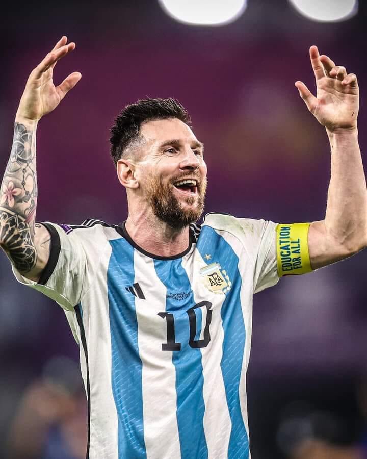بيقولك انت بتوصل بلحظ طب يرب كملها ع خير وناخدها حظ او اي حاجه بس ناخدها 🇦🇷💙