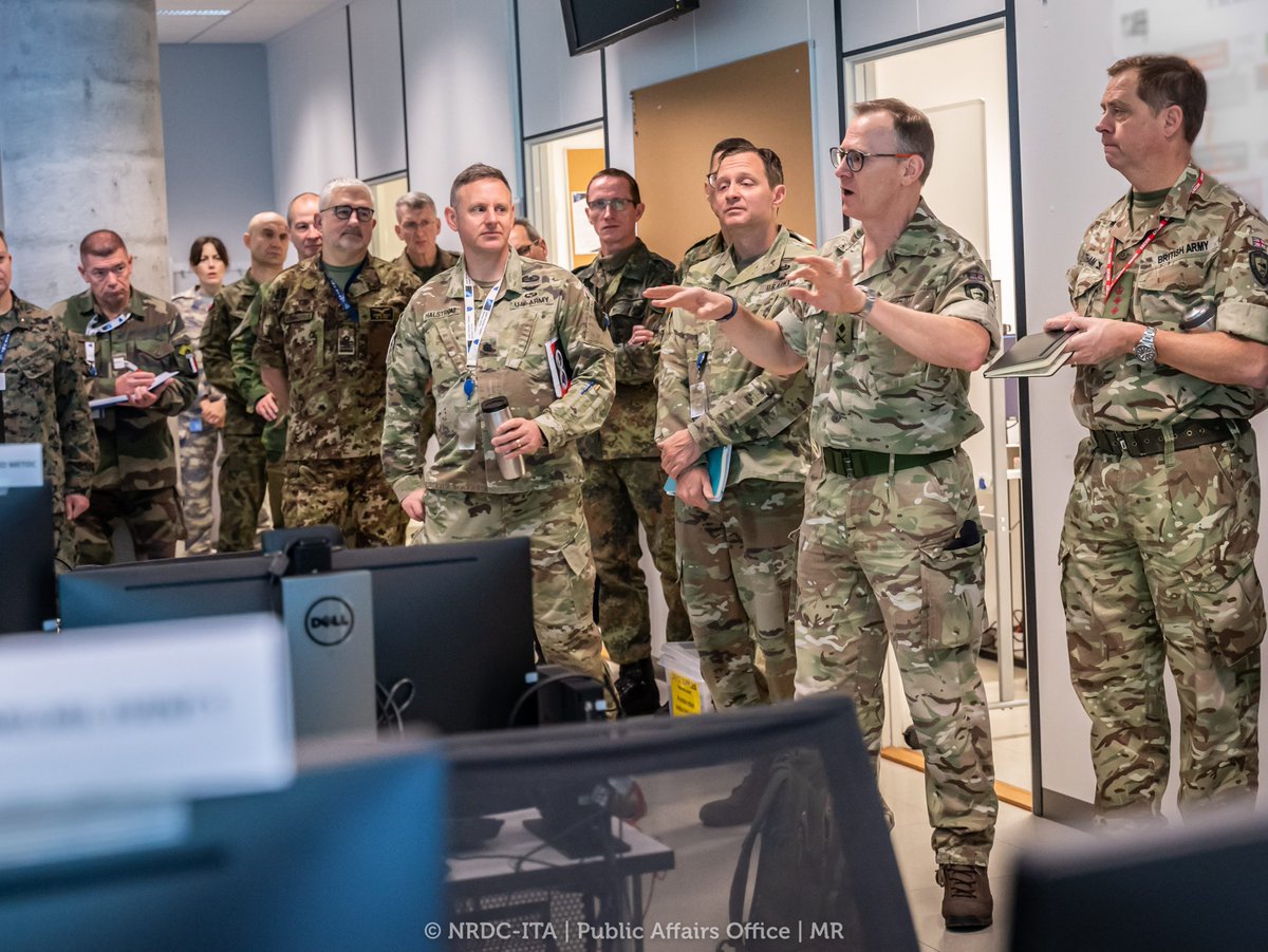SM_Difesa's tweet photo. Si è conclusa a Stavanger 🇳🇴la fase esecutiva dell’esercitazione #SteadfastJackal 22 che ha certificato le capacità di @NRDCITA quale Joint Task Force Headquarters
➡️https://t.co/UeF3ZOV5Z2 

#ForzeArmate🇮🇹 #UnaForzaperilPaese #WeAreNATO #StrongerTogether https://t.co/rpHFljaWxq