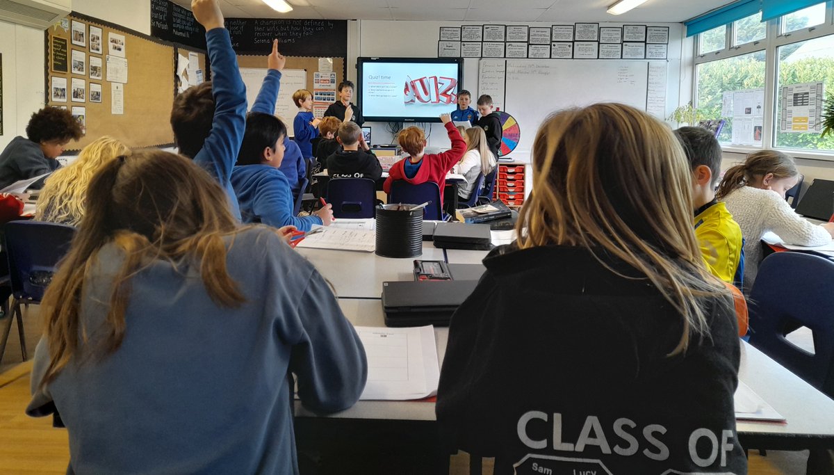 Pennardprimary's tweet photo. Excellent presentations on how certain areas and countries have changed over the last century through War and differing policies! #penninquiry #pennhum https://t.co/NVyx5mdRRV