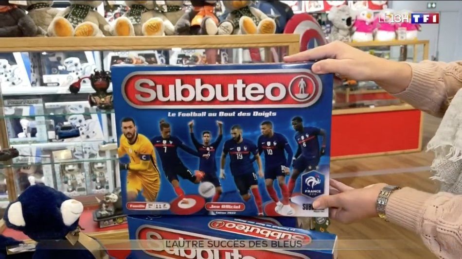 TMA_team's tweet photo. [Client] L'autre succès des Bleus... L'éditeur français #MEGABLEU dans #Le13H @TF1 avec son jeu de référence du football de table SUBBUTEO spécial Équipe de France⚽️🇫🇷. 
De quoi donner des idées à l'approche des fêtes. #jeudesociete #divertissement #communication #relationsmédias https://t.co/NZ3bkcLOzY