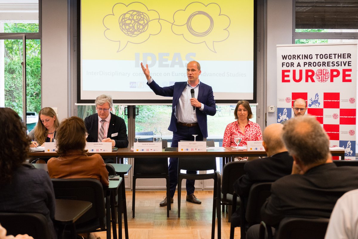 IEE_Bruxelles's tweet photo. Currently, the Centre of Excellence hosted at the IEE-ULB focuses on (In)equality and the European Union. #EUqualis has already organised the #IDEAS22 conference, the IEE-ELJ Best Paper Award and has hosted two guest lectures in History and Law. https://t.co/BH9qjnDo3H