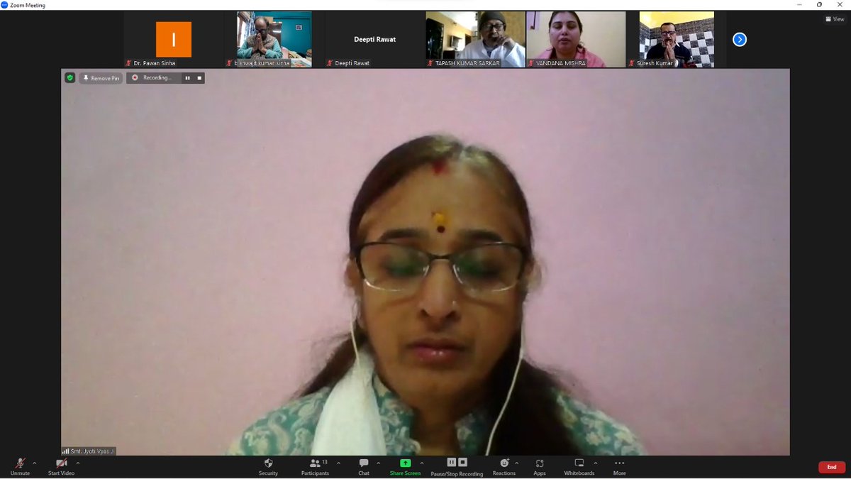 Iriwindia's tweet photo. #IRIW #AstrologyClasses
दिनांक 11 दिसम्बर 2022 को आयोजित ज्योतिष कोर्स प्रवीण बैच (2022-2023) की कक्षा में विद्यार्थियों ने आचार्या श्रीमती ज्योति व्यास जी के मार्गदर्शन में विभिन्न प्रश्न कुंडलियों का अभ्यास किया । इसके उपरांत प्रश्नोत्तर सत्र के साथ कक्षा संपन्न हुई... https://t.co/91BGIcu6MY