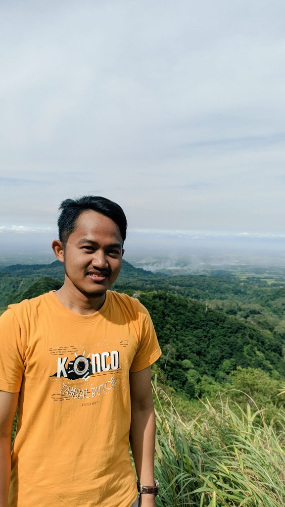 kholil_04's tweet photo. Aku tidak pernah berusaha menjadi lebih baik dari orang lain.
Aku hanya berusaha menjadi lebih baik dari diriku sendiri yang dulu https://t.co/7S9nsKdhbH
