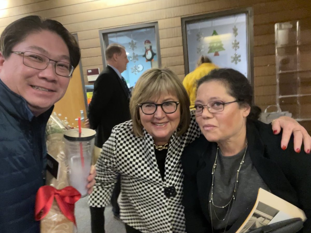 jalau's tweet photo. Special thanks to @burkemaryjane for her 28 years of service for the children and public education in Marin County, CA! We are so lucky to have you. Wishing you all the best on your retirement. Congratulations! https://t.co/pq62CJshIY