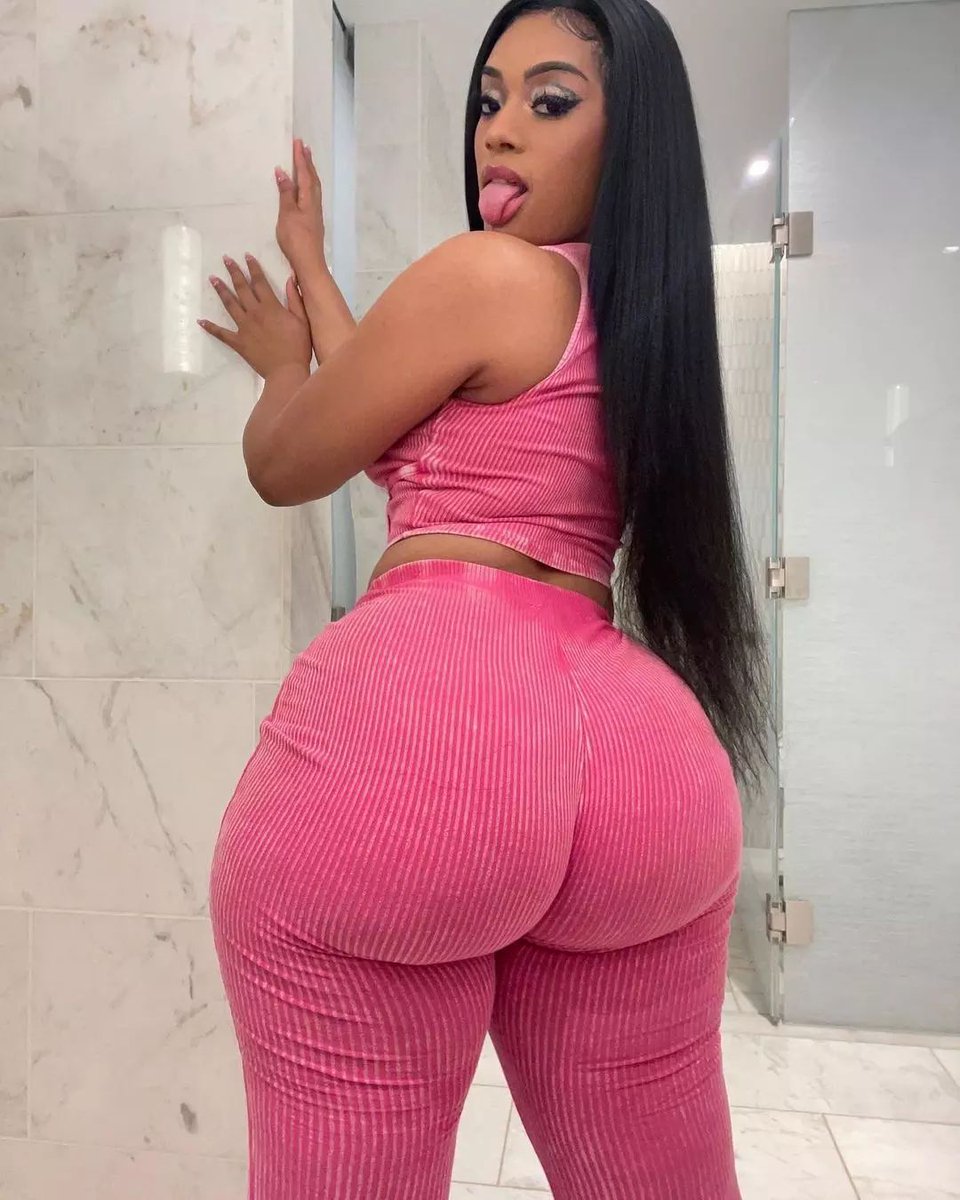 nastyasnaya's tweet photo. Pretty in ππ
#nastyasnaya
#prettyandpink
#pinkprincess
#thickerthanmolasses
#bodygoals
#lookbackatit
#junkinthetrunk
#beyondbooty https://t.co/rict0gad6I