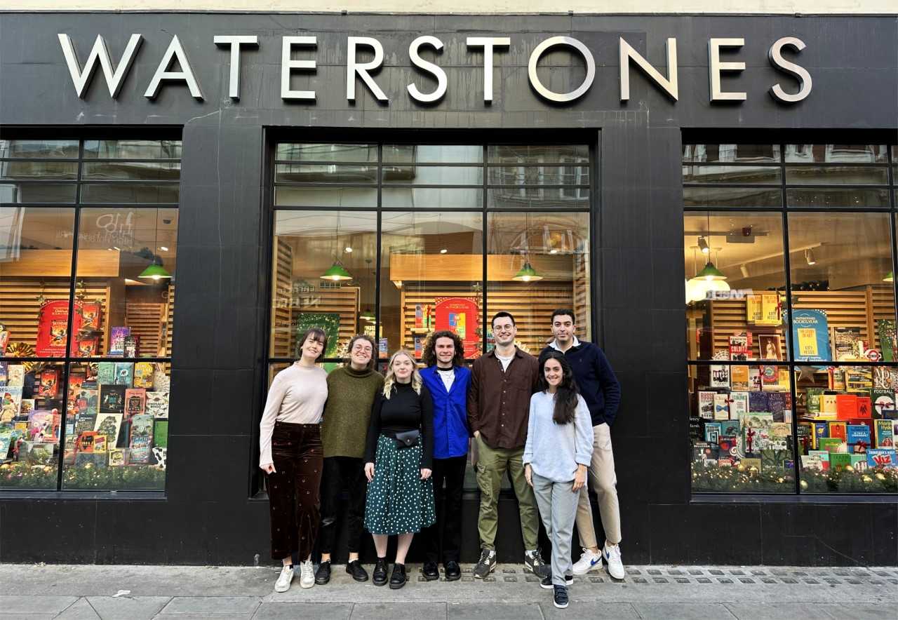 Waterstones on Twitter "Waterstones is back on High Holborn baby! We