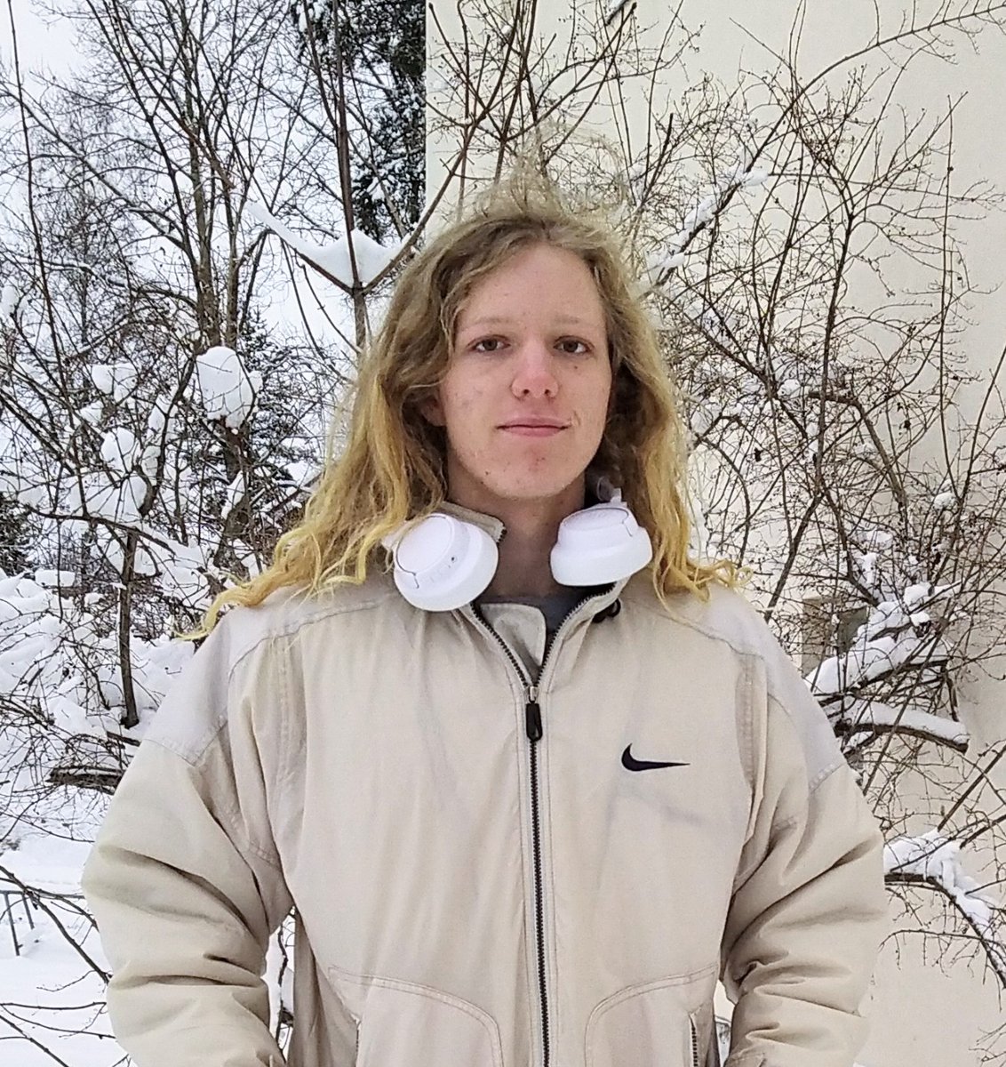 Matikkalinjan opiskelija Aidan Walker menestyi Neljän tieteen kisoissa sijoittuen ensimmäiseksi lukiosarjan matematiikan alkukilpailun välisarjassa. 🥇 💪 Onnittelut upeasta sijoituksesta ja ansaitusta finaalipaikasta! 🥳 #matematiikkalinja #tiedekilpailu
#mathcompetition