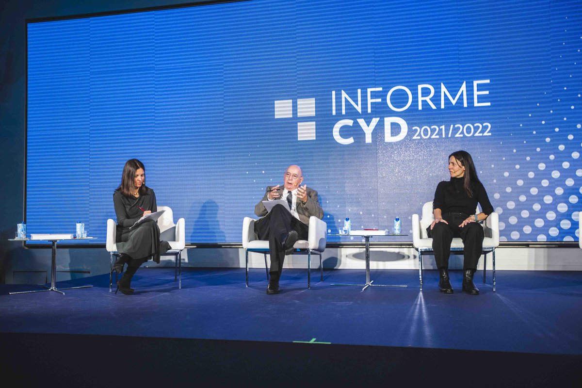 Fundacion_CYD's tweet photo. Hoy celebramos nuestro XX aniversario,presentando y reflexionando acerca de las conclusiones del #InformeCYD con @mecanohumano de @uc3m  @EFErrektore de @upvehu https://t.co/wc3hcruo9O