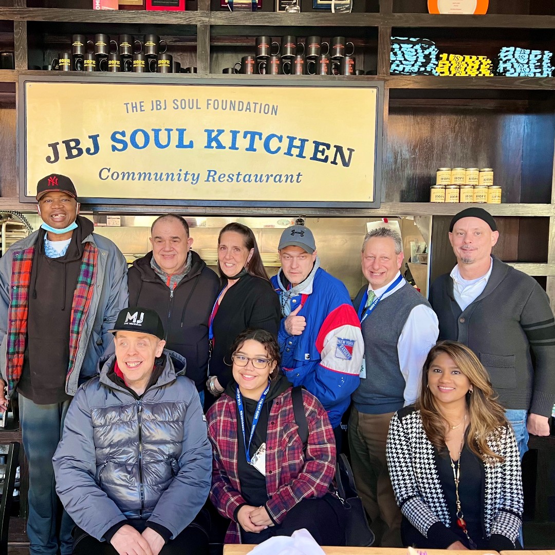 Had a delicious lunch at JBJ Soul Kitchen Red Bank.  Still waiting to casually run into Jon Bon Jovi 😉
@JBJSoulFound @jonbonjovi 

#JBJSoulKitchen #RedBank #JonBonJovi  #CommunityRestaurant #JBJSoulFoundation
