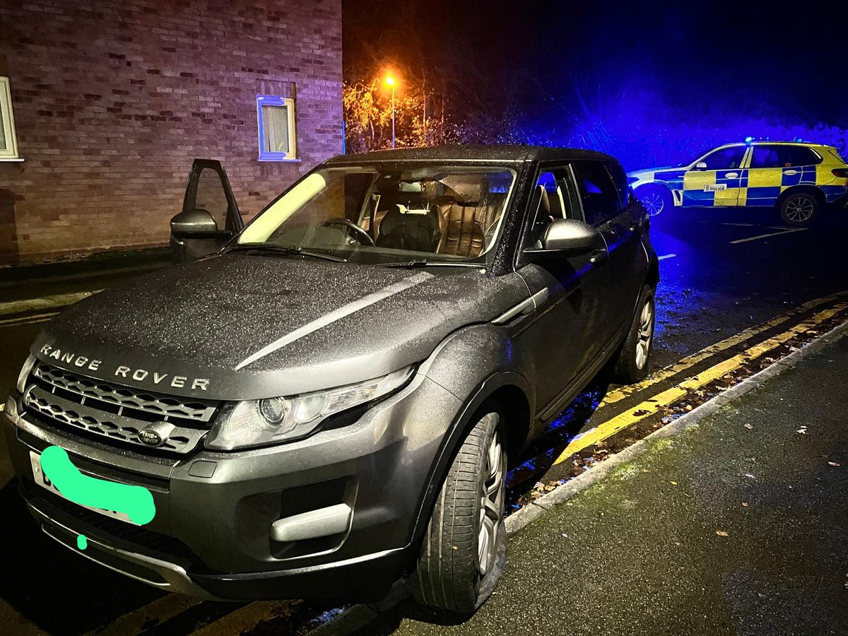 OPUWorcs's tweet photo. This vehicle was stolen during the night in #BarntGreen. Within minutes we spotted it driving through #Wythall and stung it before the driver even knew what was happening. He quickly abandoned the vehicle but we found him hiding behind a wall.

A short time later we spotted https://t.co/miznwTFIoi