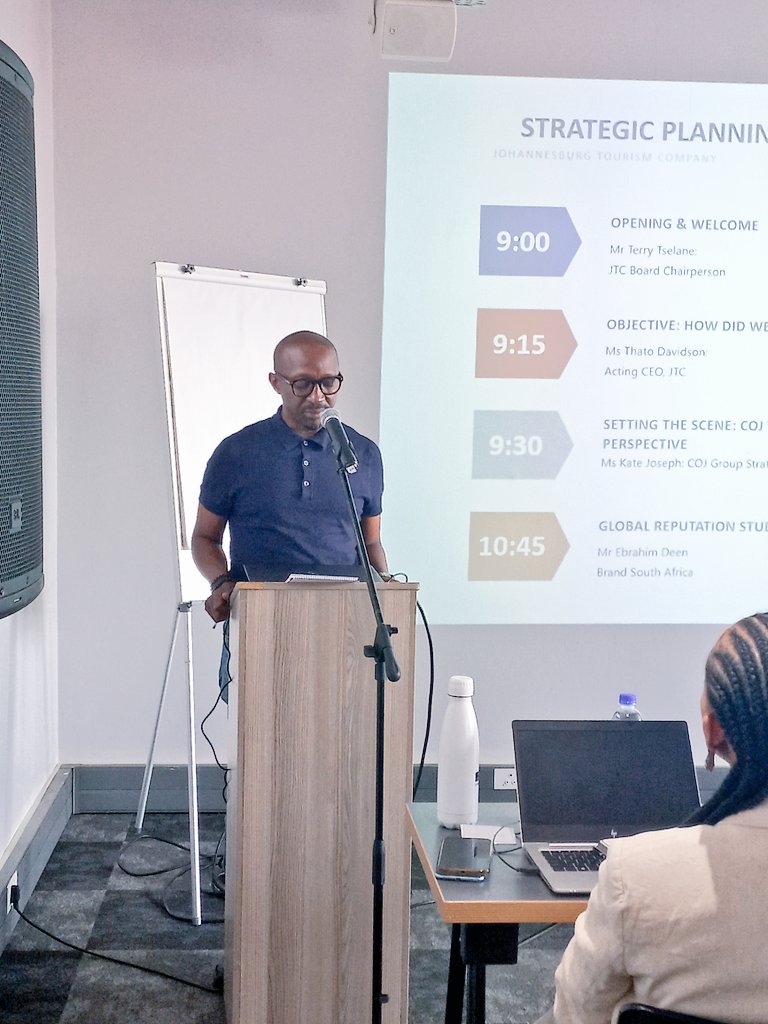 MMC <a href="/NkuliMbundu/">Nkuli Mbundu</a> addressing the  staff and board at <a href="/visitjoburg/">Joburg Tourism</a> this morning at the strategic planning session. We look forward to elevating JTC to the next level in the new year. 🇿🇦 #JoburgTourism #Welcome2Joburg #StrategicPlanningSession