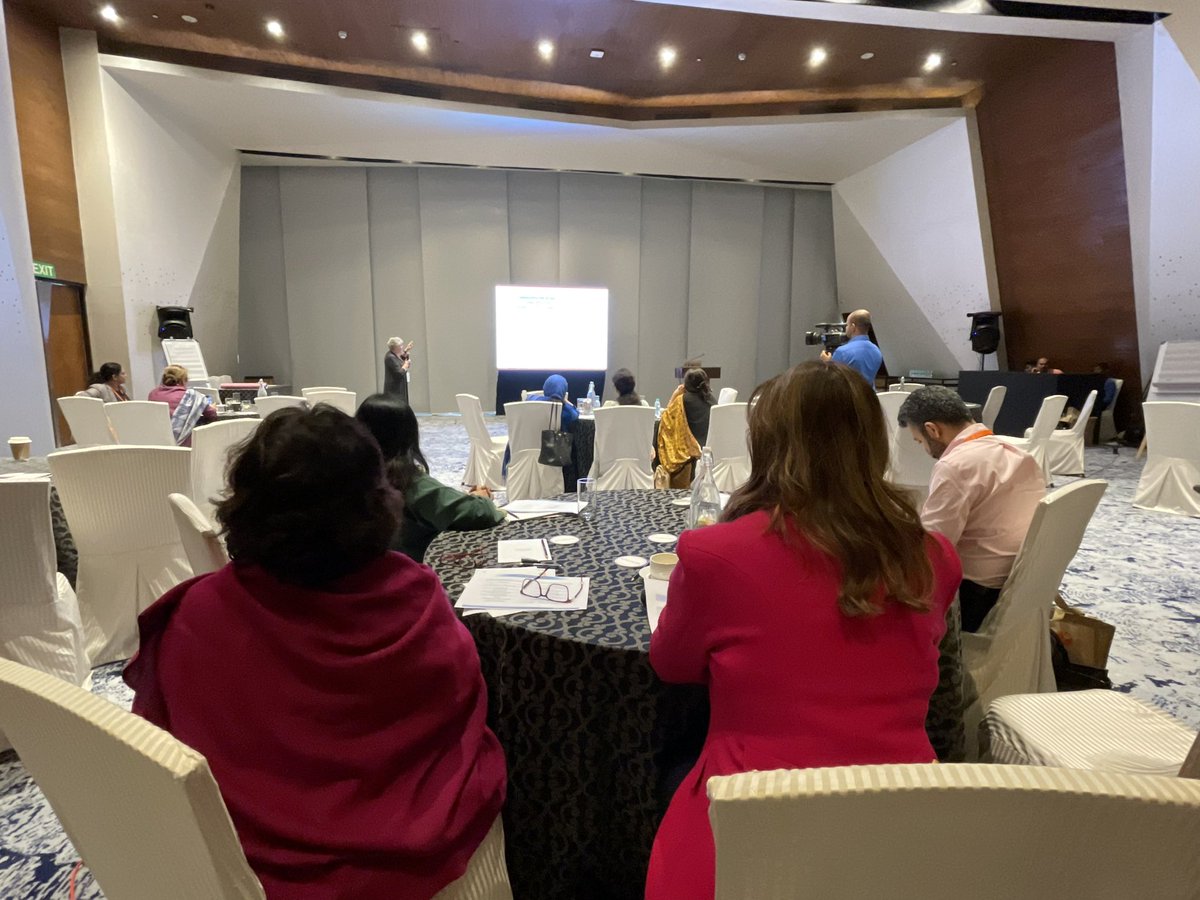 InventureK12's tweet photo. Learning together #edcators #conclave #Entrepreneurship in education #carpediem
School #leaders from India and @UniversityofP find their WHY #together to #build a #brighter #future https://t.co/eByizJZLNZ
