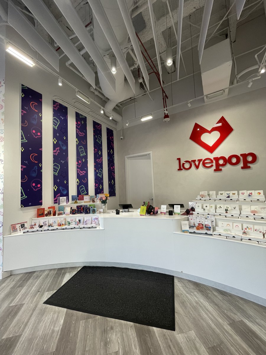 KenduInStore's tweet photo. Wicked textiles to die for!
 
Check out our collaboration with @lovepop for their California store. Our #neon printed textiles were perfect to celebrate Halloween.
 
Spook-tacular!

#neonprinting #retaildisplays #retailsolutions #kendu #usa https://t.co/EFYQZgID7J