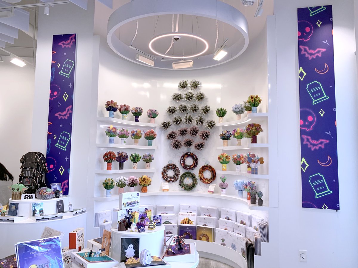 Wicked textiles to die for!
 
Check out our collaboration with <a href="/lovepop/">lovepop</a> for their California store. Our #neon printed textiles were perfect to celebrate Halloween.
 
Spook-tacular!

#neonprinting #retaildisplays #retailsolutions #kendu #usa