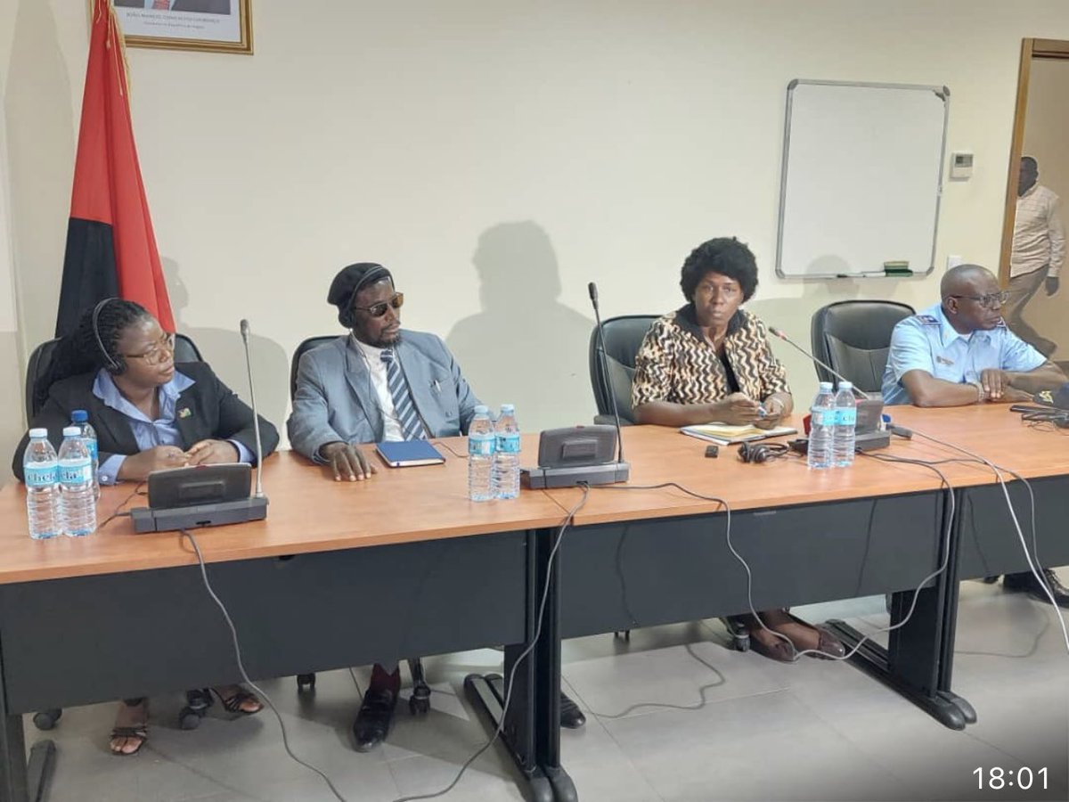 IOMCOpretoria's tweet photo. IOM is supporting a cross-border forum to strengthen coordination & collaboration in combating trafficking in person & migration flows w/n the border b/w #Angola & #Namibia. The initiative is funded by the Africa Regional Migration Programme (#ARMP) & under #JTIP. https://t.co/1Cfy5rylHV