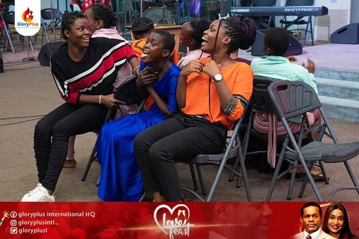Gloryplusl's tweet photo. Snapshots from last Sunday's Love Feast Family Fun Day.🎉❤️🩹💯
#LoveFeast
#December2022
#DivineCompensation
#EmergenceOfSons https://t.co/IHZ9xmzkf1