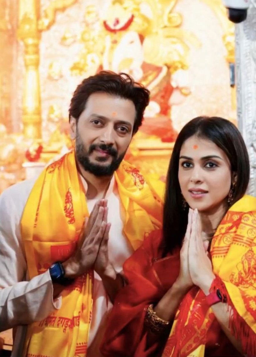 umeshpatle1992's tweet photo. Ganapati Bappa Morya !🙏
Ved Movie
Release Date:- 30th December
#Vedtrailer out now..👇
https://t.co/rQNyg8bCfg
@riteishd @geneliad @SarafAshok @jiyashankar_ @TawdeShubhankar @AjayAtulOnline @mfc @DeshMusicLabel @sandeep_films #Ved #VedTrailer #Ved30Dec #vedmarathimovie #MFC https://t.co/6yHeStJHWl