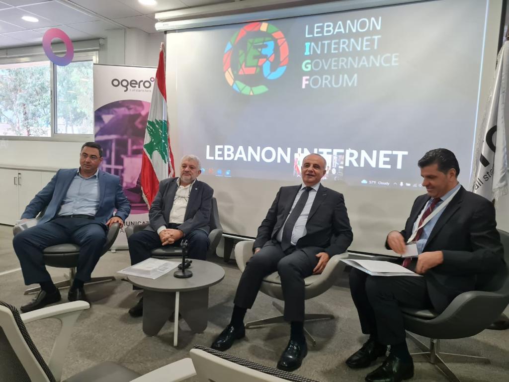 Maharat_Lebanon's tweet photo. المحامي @Tonymekhael خلال #LIGF: "المجتمع المدني هو شريك أساسي في حوكمة الإنترنت لا يمكن تخطّيه، وفي هذا الإطار نشدد على الحضور الفعال للمجتمع المدني في المنتديات حول #حوكمة_الإنتنرت، كما أنه من الضروري زيادة آليات مشاركة الجهات الفاعلة في المجتمع المدني في وضع السياسات الرقمية" https://t.co/QcsCeLOkEV
