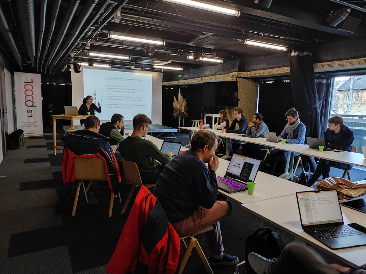 📌📌Hier, <a href="/LucileBunouf/">Lucile Bunouf, directrice associee @Asteryos</a> était au <a href="/Le_Poool/">Le Poool x La French Tech Rennes St-Malo</a> pour présenter le concours #innovation I-Lab de <a href="/Bpifrance/">Bpifrance</a> à une quinzaine de #startups. 
L'occasion d'évoquer les modalités de candidature et l'accompagnement proposé par <a href="/AsteryosGroup/">Asteryos</a> via sa filiale <a href="/Melyad_/">Melyad</a> #deeptech #financement