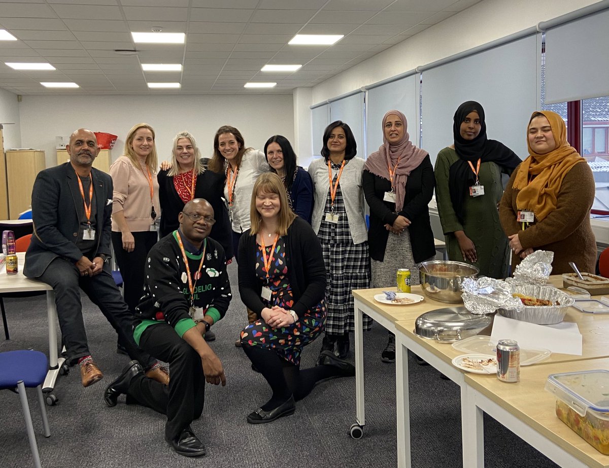 What a brilliant team #ESOL at <a href="/MKCollege/">MK College Group</a> &amp; the Chairs of our Cultural Diversity network who held a One Dish event! 

Mouthwatering food bringing us together and a quiz that was a tad competitive!