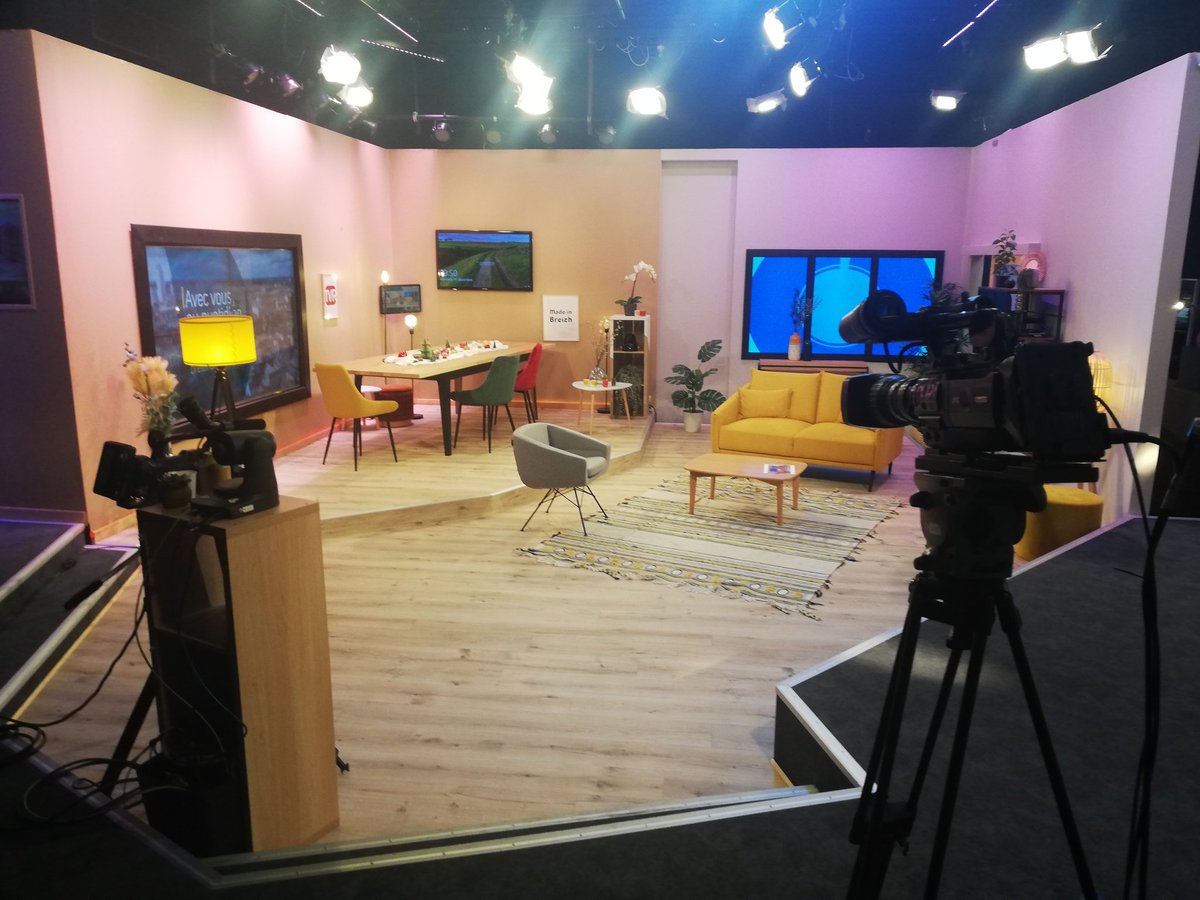 Ce matin je vais faire mon 1er plateau télé !
<a href="/LeMarsoins/">Le MarSOINS</a> <a href="/Avosoins44/">Avossoins</a> <a href="/TVR35/">TVR La chaîne</a> <a href="/ArsBretagne/">ARS Bretagne</a> <a href="/ars_pdl/">ARS Pays de la Loire</a>