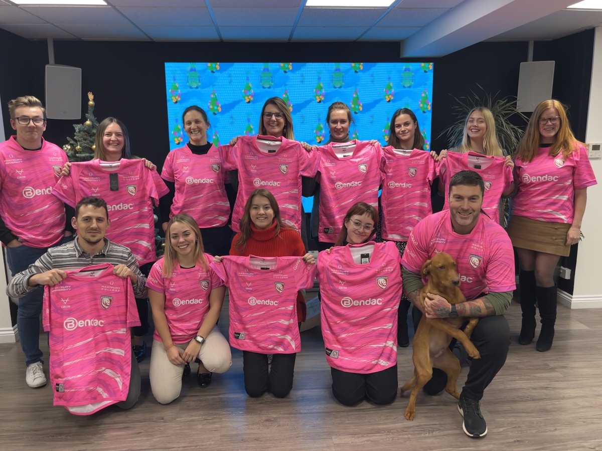 Bendac_Labs's tweet photo. What a moment! Fantastic to see the Bendac family with their @gloucesterrugby European shirts, a proud moment for founders Ben & David to have the Bendac logo on the front of the shirt. Following the weekends win the team is excited to don our shirts for Fridays game! #Bendac https://t.co/BJE2rXgSAI