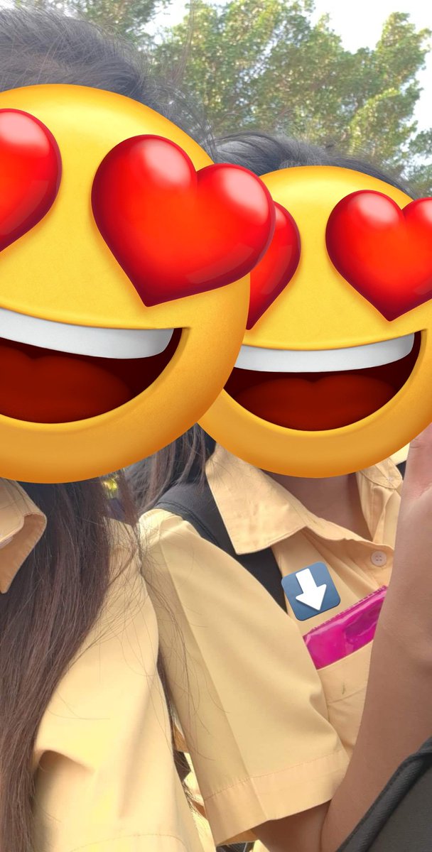 fy8nxsa_eiei's tweet photo. มีใครเห็นกระเป๋านี้บ้างมั้ยคะกระเป๋าเราหายมีเงิน300กว่าบาทแล้วก็มีบัตรประจำตัวนักเรียนด้วยค่ะเราใส่ไว้ข้างกระเป๋านักเรียนค่ะเอากระเป๋าวางไว้ข้างศูนย์กีฬาใครพบเห็นติดต่อมาด้วยนะคะ😭😭😭 #โรงเรียนเหลืองดำย่านบางพลี https://t.co/Li1jPhZRG3