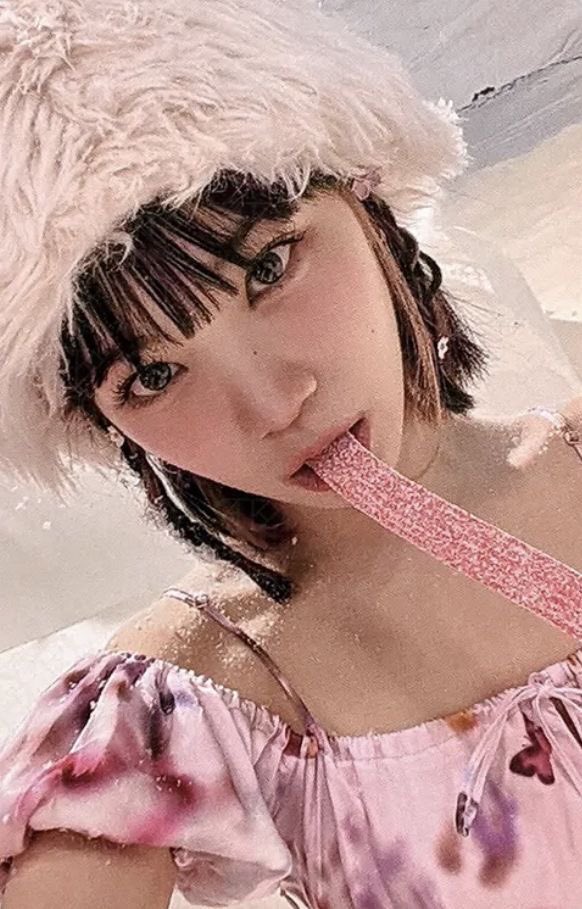 0706mails's tweet image. drop max budget for set &amp;amp; tingi &amp;gt;&amp;lt;