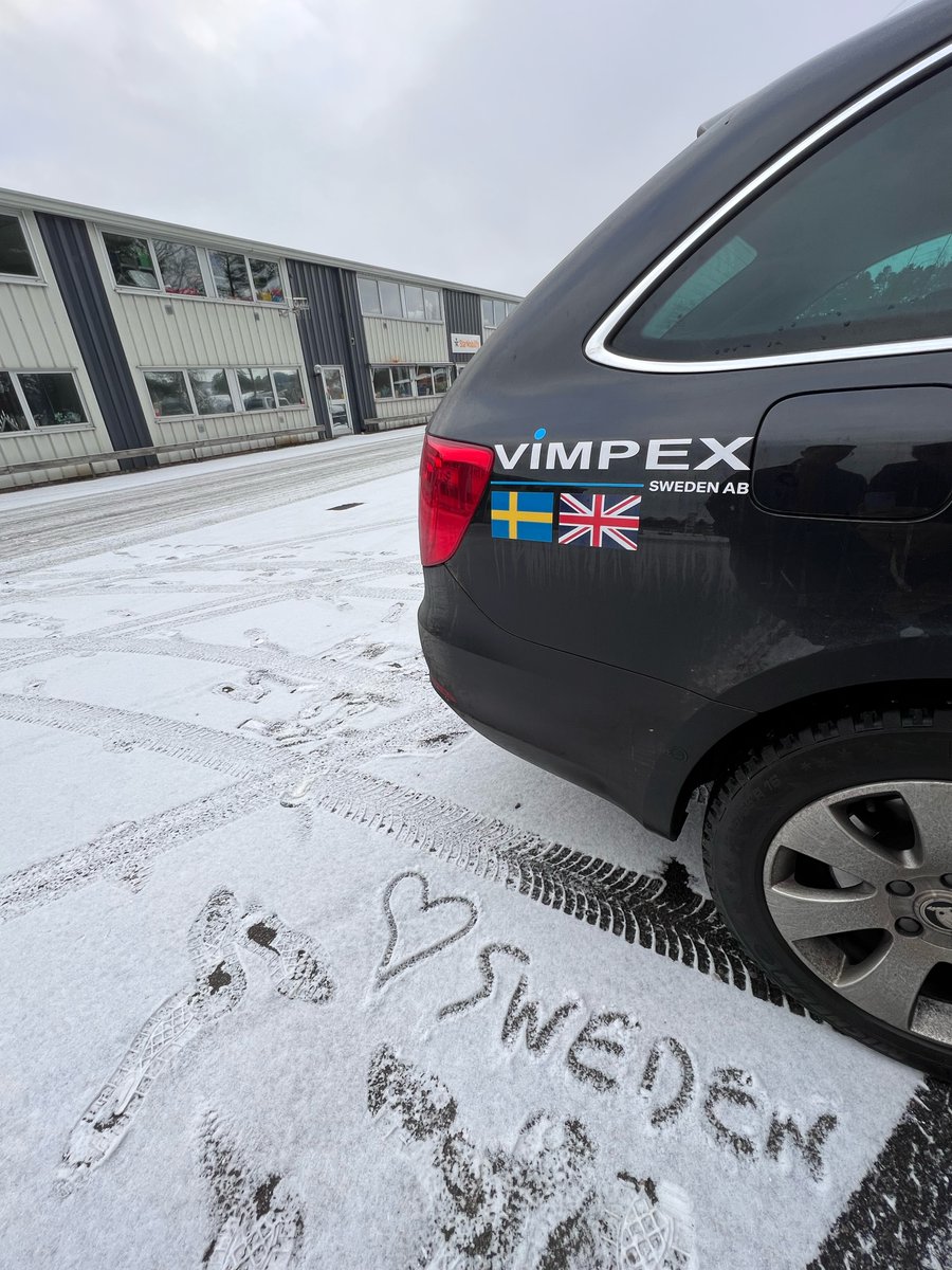 VimpexLtd's tweet photo. Good to catch up with our Vimpex Sweden colleagues - a home from home in the cold!
#Vimpex MD #JamesJones enjoyed hearing about the more than 50% growth in the past year with #sweden Branch Manager, David Bereilh. 
It was all looking quite a lot like #Christmas... there too! https://t.co/W4llYVLm5Z