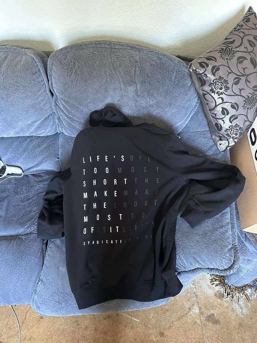 ThisRuke's tweet image. My brother @craighollister4 gave me an early Christmas present it’s really comfy thank you @Syndicate @SyndicateOG