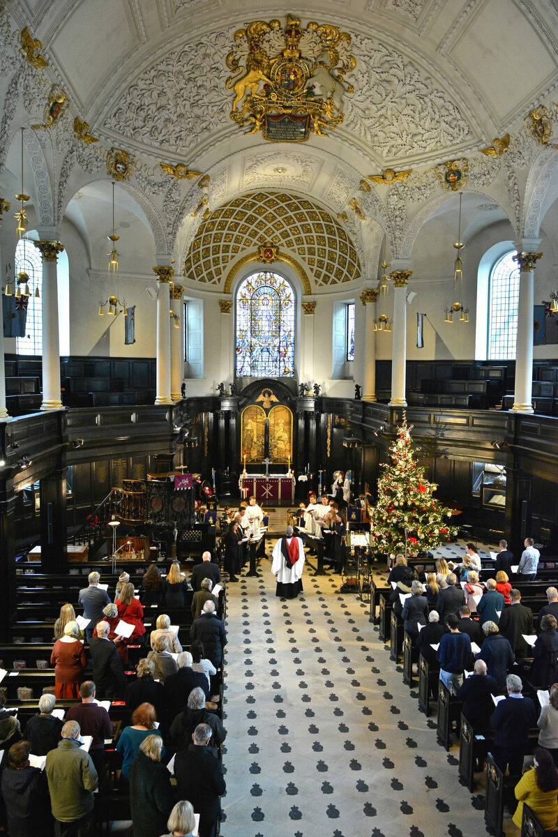 St Clement Danes Church tweet media