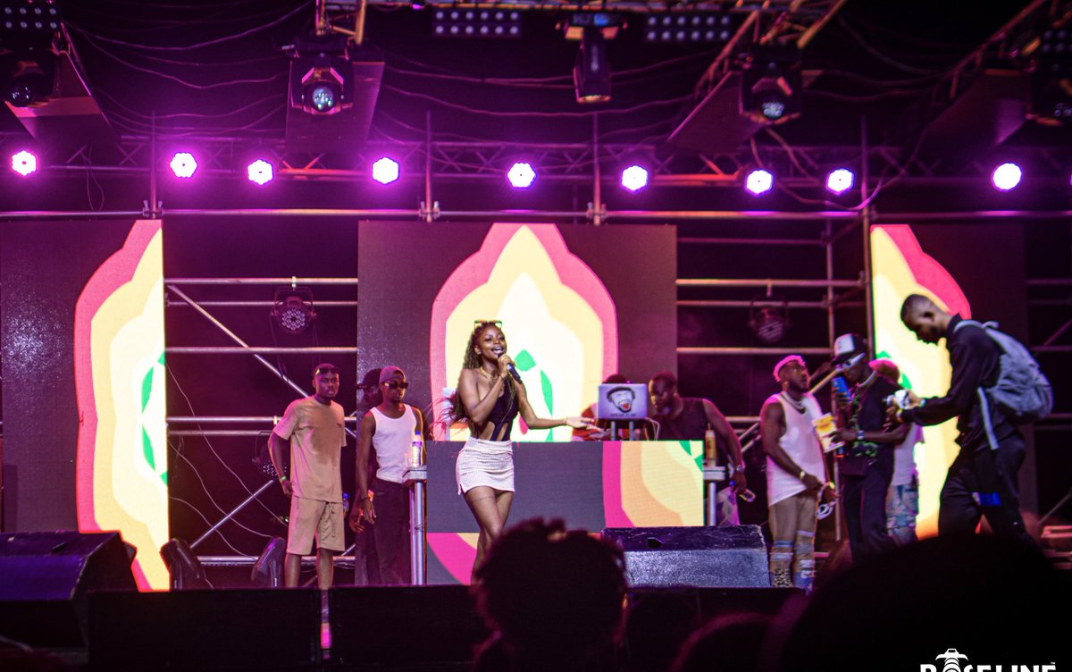 Live, Love &amp; be Free!💙

New song out! Click on the link in my bio🗣️